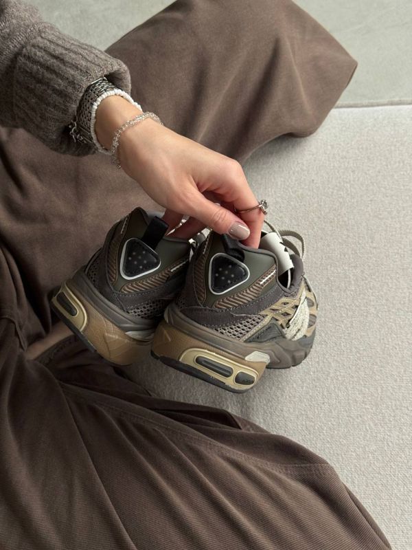 Song For The Mute Adistar Cushion Brown 36