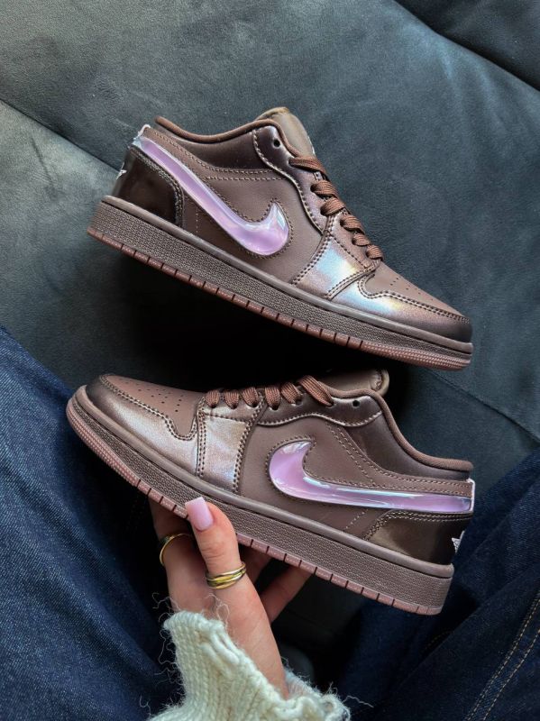 Dunk Low Light Chocolate 36