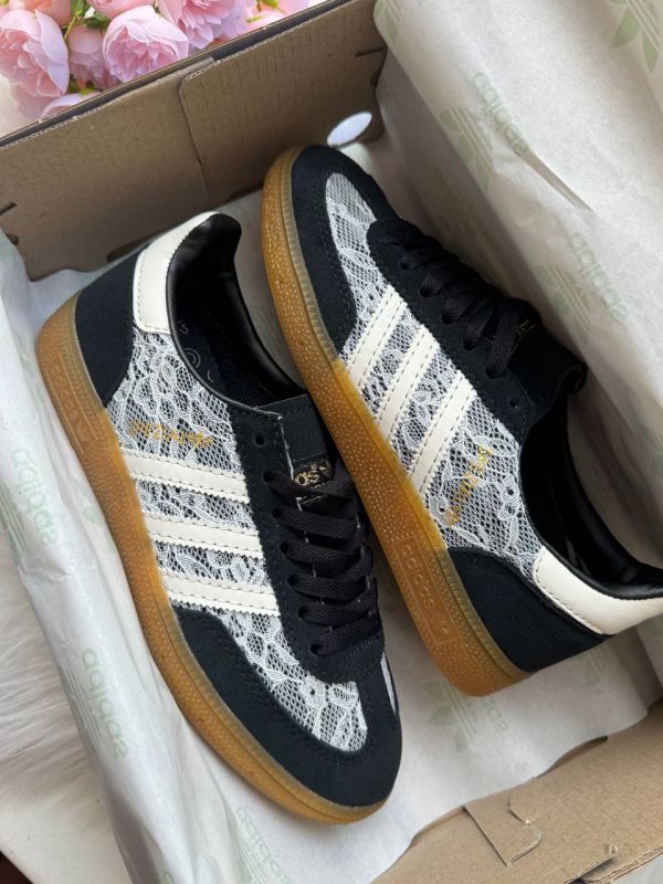 Spezial  Lace Black 36