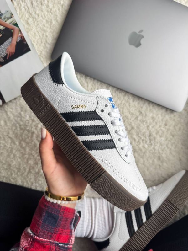 Samba White/Black