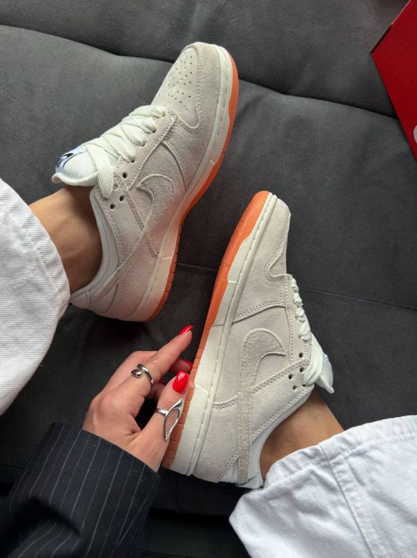 Dunk Low Pro B Pale Ivory 36