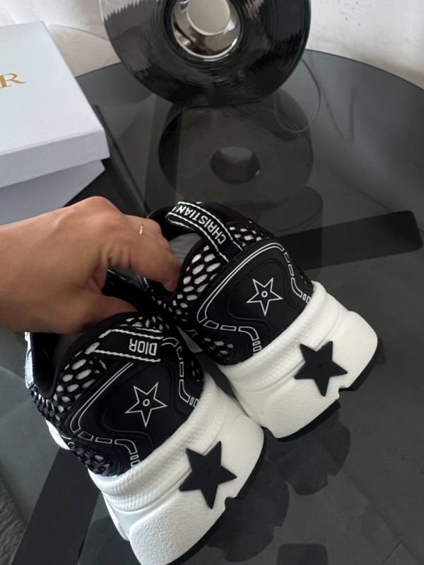Dior Chrono Sneaker 36