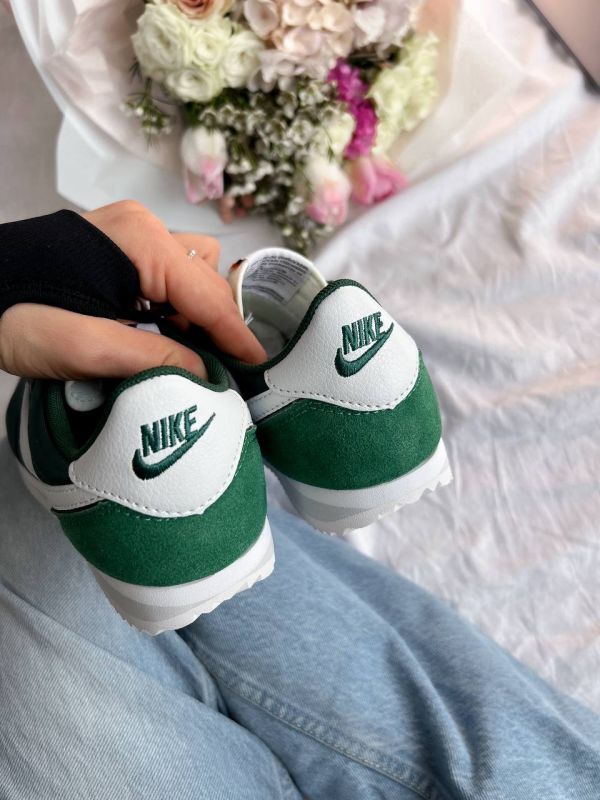 Cortez Green 37