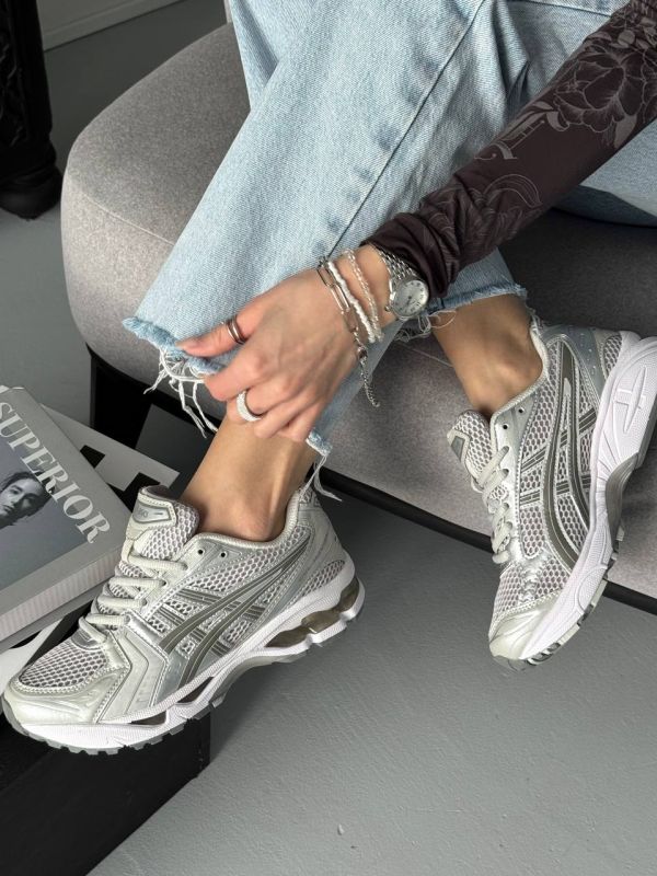 Gel-Kayano 14 “Cloud Grey” 38
