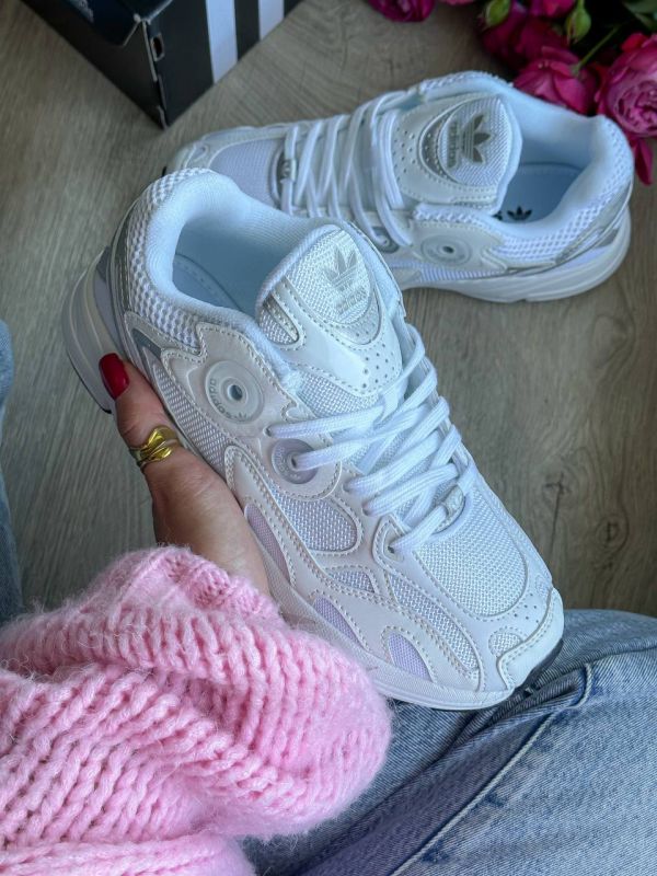 Astir White/Silver 37