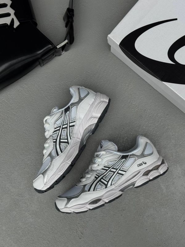 Gel NYC White/ Grey 36
