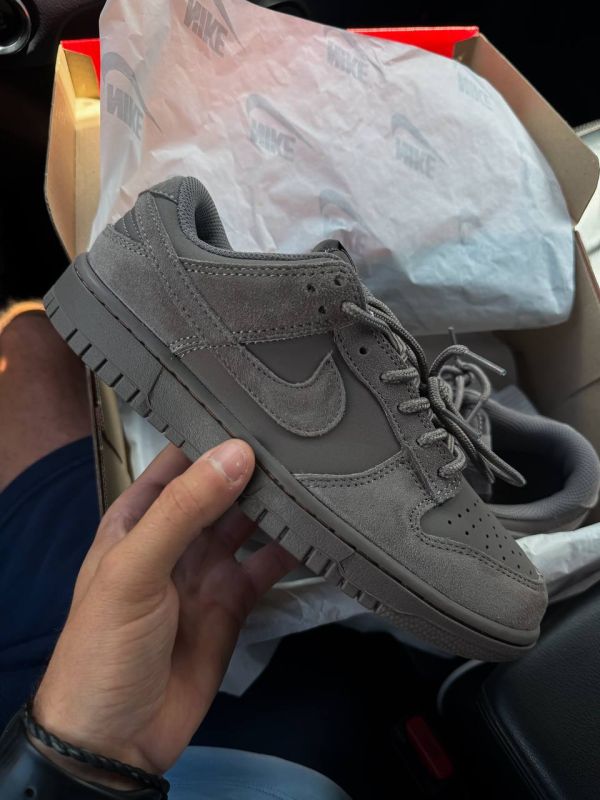 Dunk Low Cave Stone 36