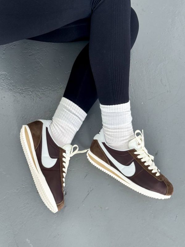 Cortez Brown 38