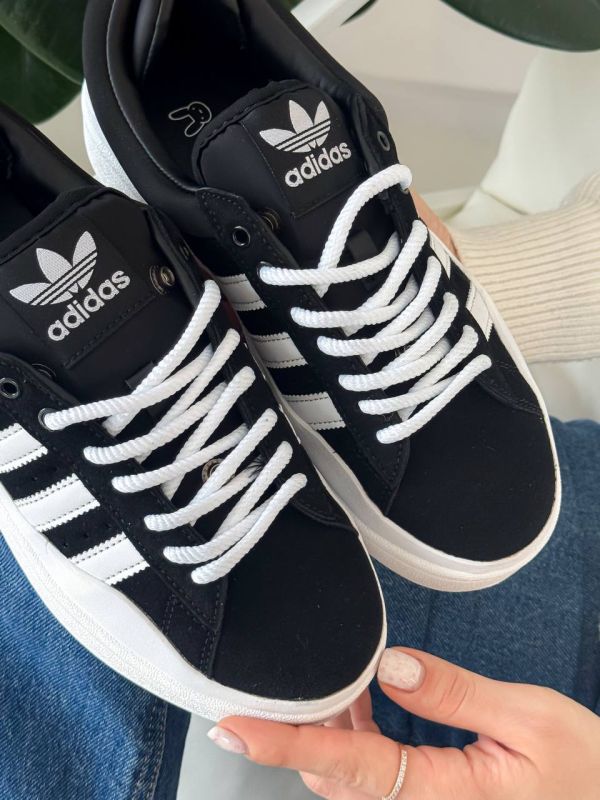 Campus x Bad Banny Black/White 41