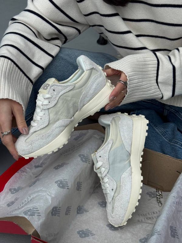 327  Beige 38
