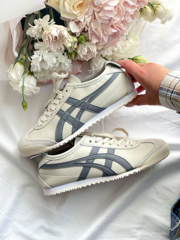 Onitsuka Tiger Beige