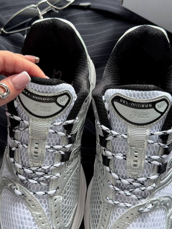 Gel Nimbus 10.1 Silver/Black 36
