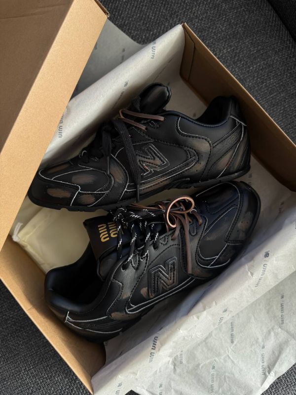 NB x Miu Miu Black/Brown 36