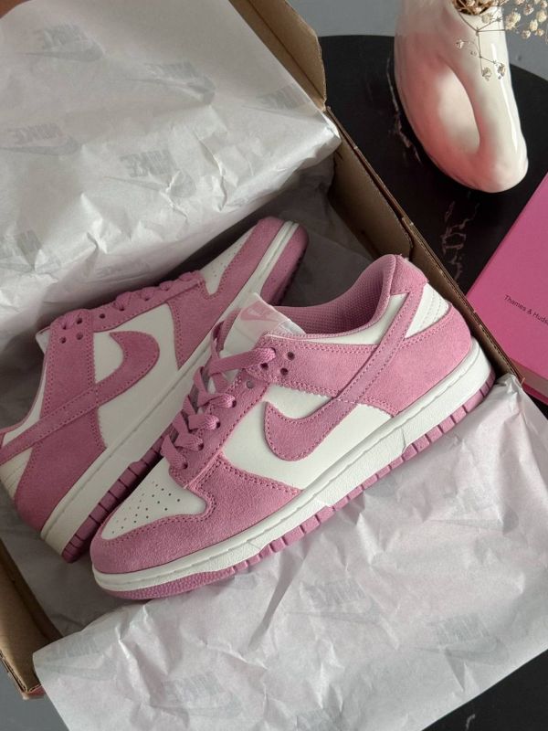 Dunk Low  Pink 38