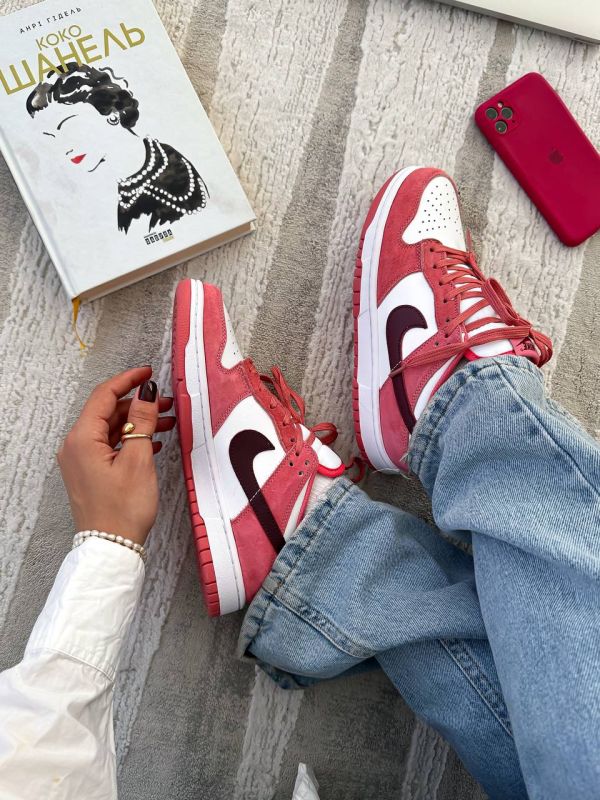 Dunk Low Red