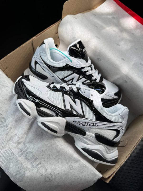 9060R  Black/White 36
