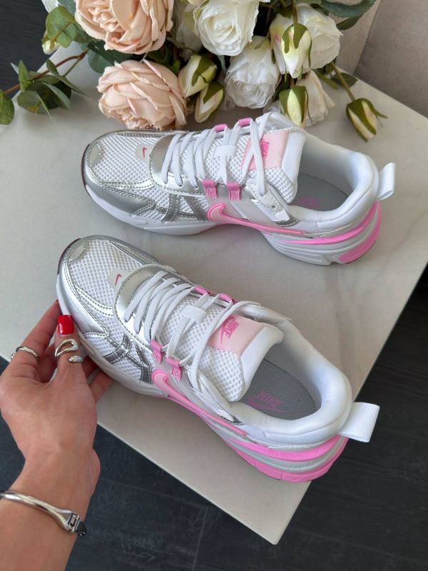 V2k  Run Silver/Pink/White 39