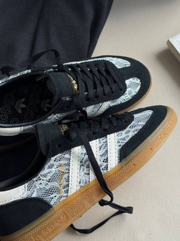 Spezial  Lace Black 36