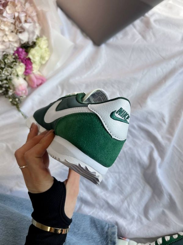 Cortez Green 37