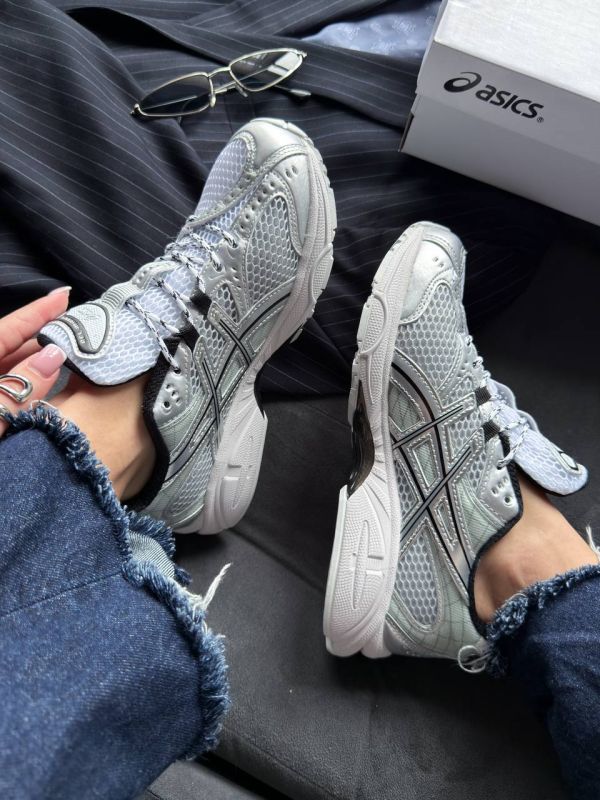 Gel Nimbus 10.1 Silver/Black 36