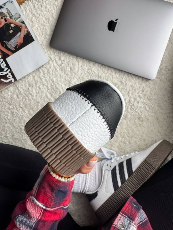 Samba White/Black