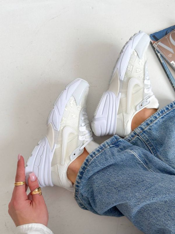 V2k  Runtekk White Flowers 36