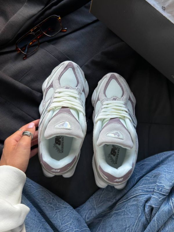 9060 Light Lavender 36