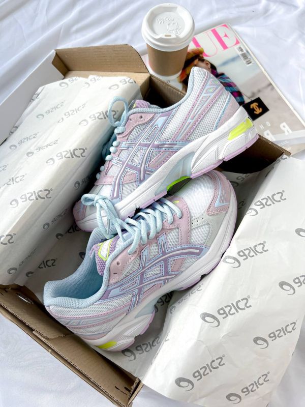 Gel-1130 White/Blue 40