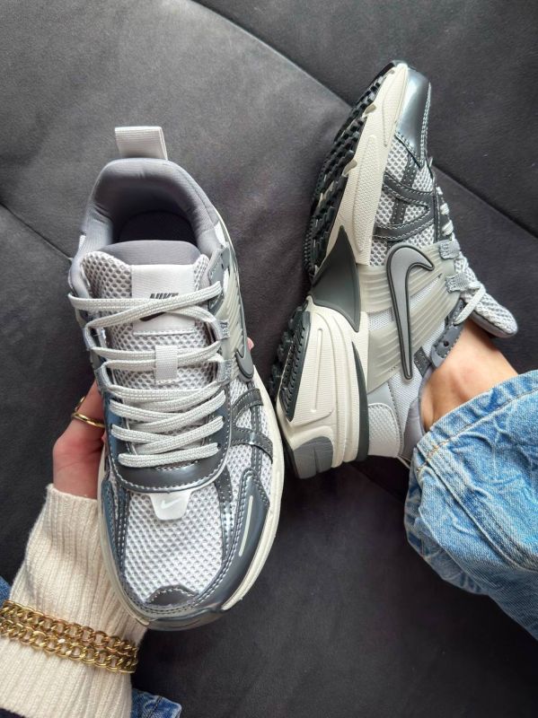 V2k  Runtekk  Pur Platinum Wolf Grey 36