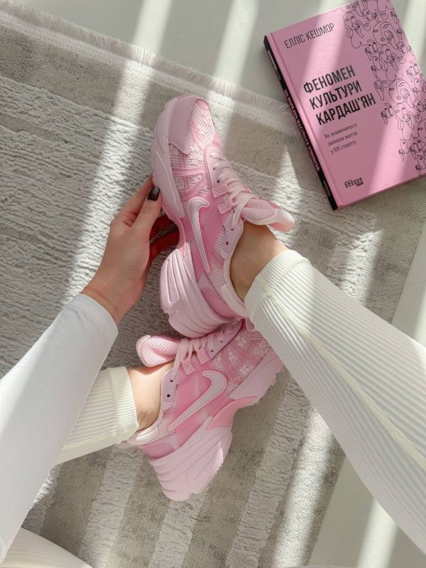 V2k  Runtekk Pink Flowers 36