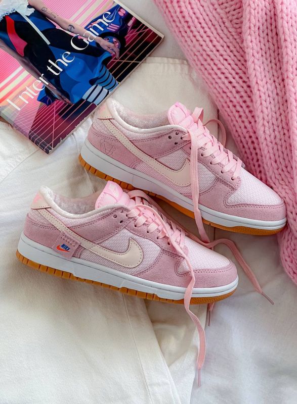 SB DUNK “TEDDY BEAR PINK” 40