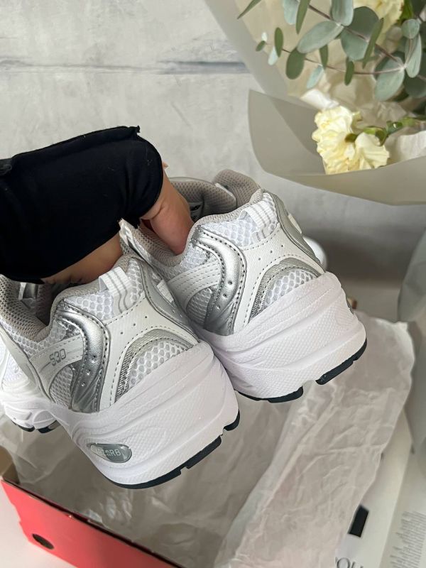 530 White/Silver 36