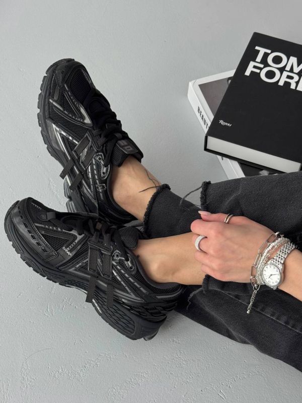 NB1906A Black 36