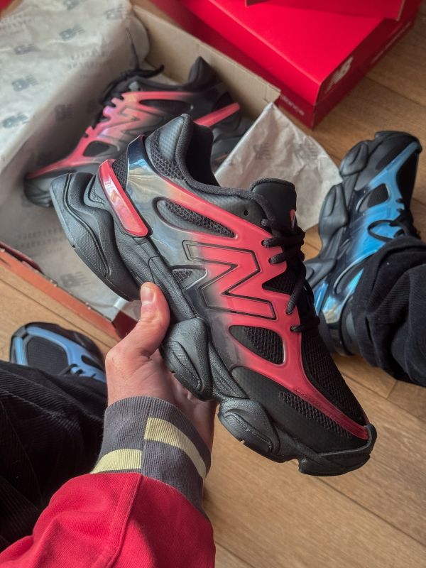 9060 Black/Red 40