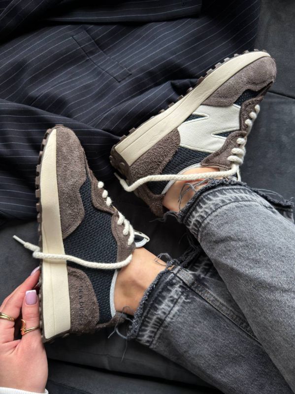 327 Brown 36