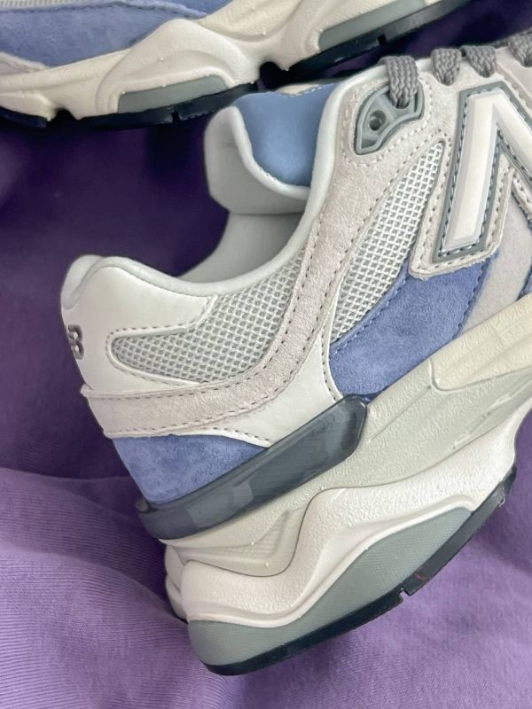 9060 White/Violet 37