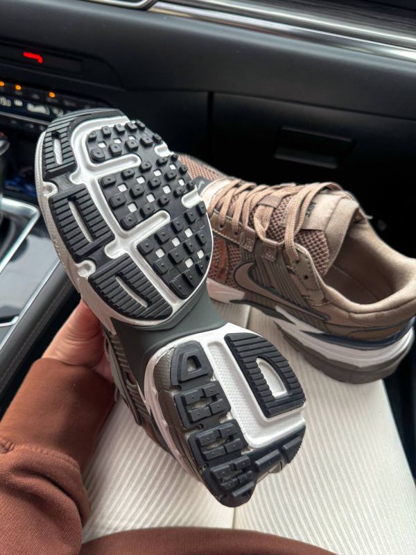 V2k  Runtekk Mink Brown 38