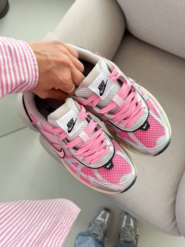 V2K Runtekk Pink 38