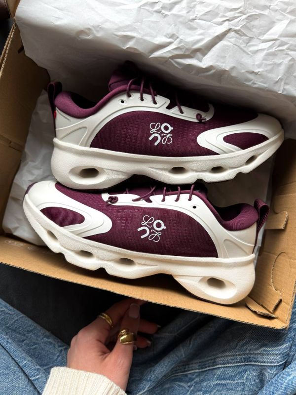 On Cloudsolo x Loewe White/Bordo 36