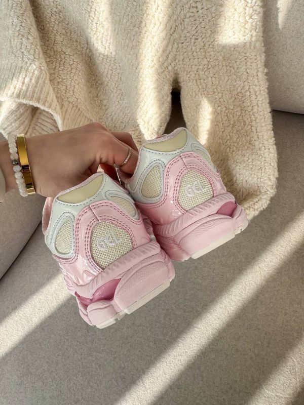Gel-NYC x KICKI YANG ZHANG CREAM PINK 38