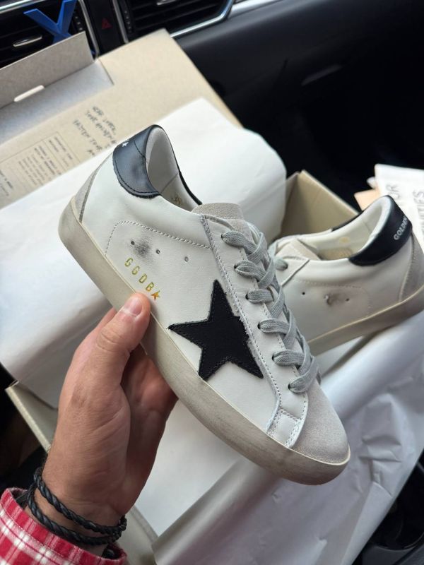 Golden Goose White Black Star 36