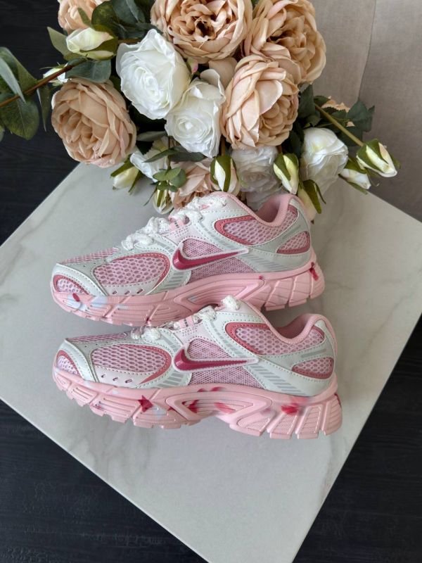 Zoom Vomero 5 RNR Сustom Pink 36