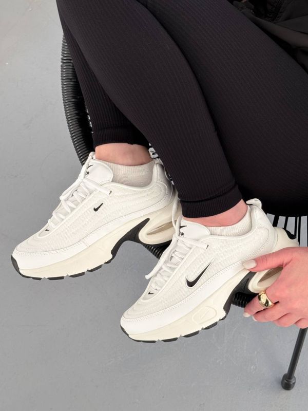 Air Max Portal White/Black 40
