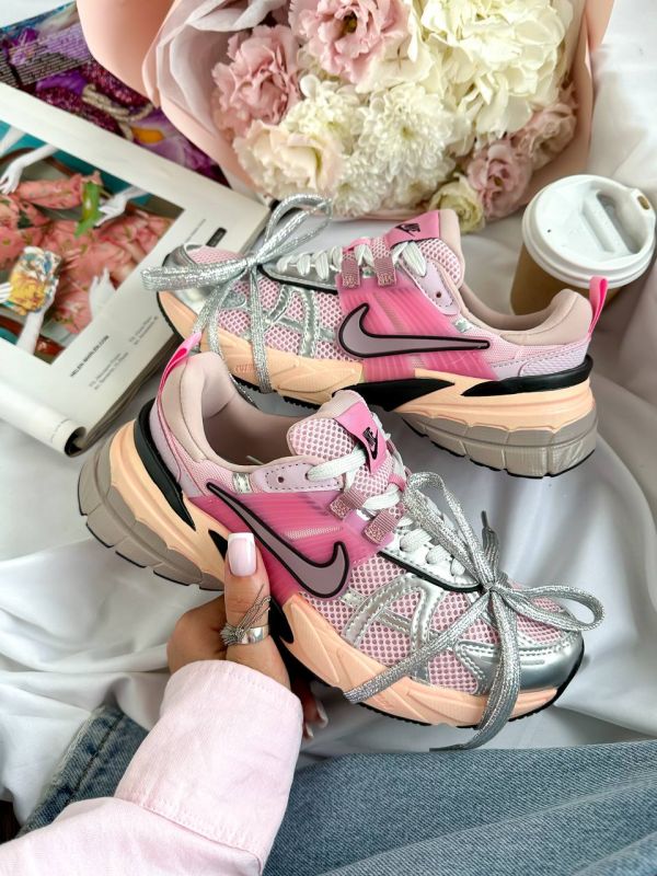 V2K Runtekk Pink 37
