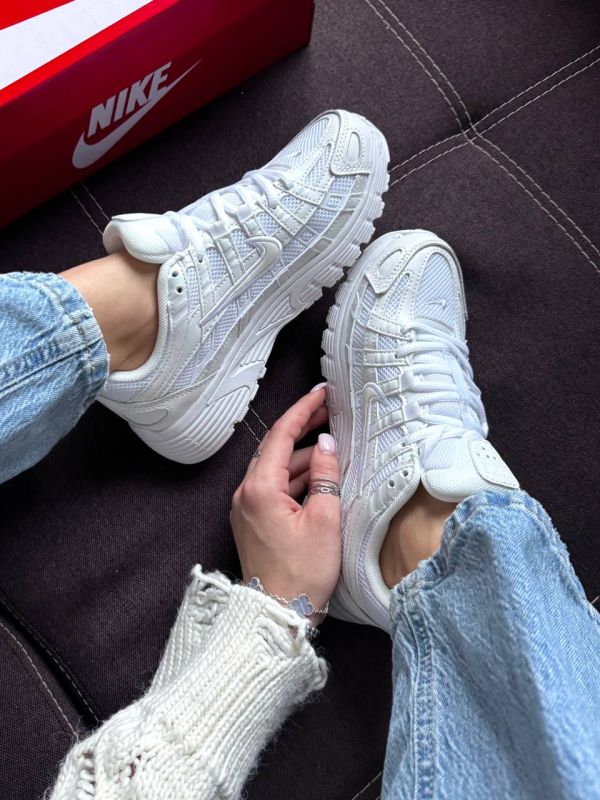 P-6000 White 37