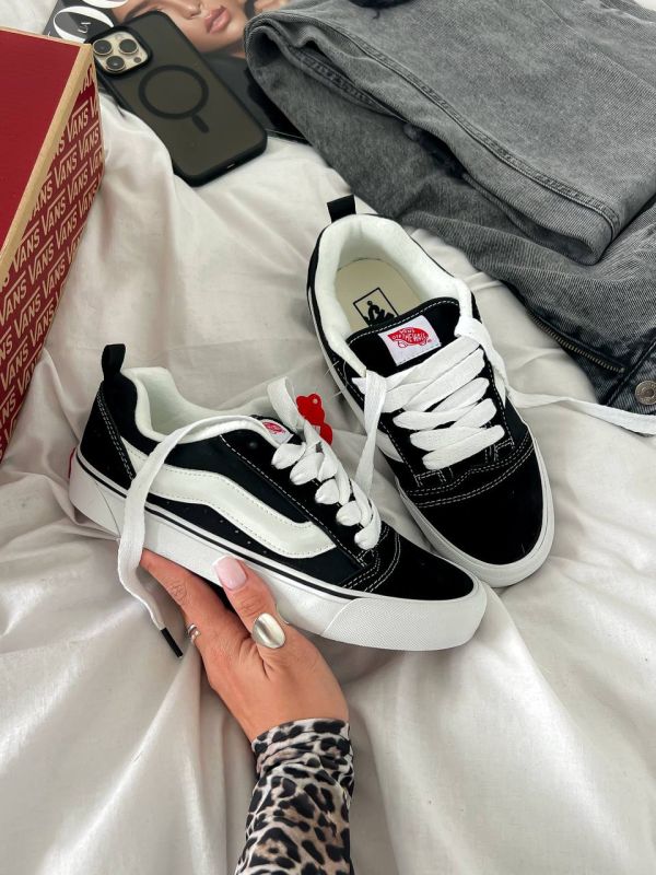 KNU OLD SKOOL BLACK / WHITE premium 38