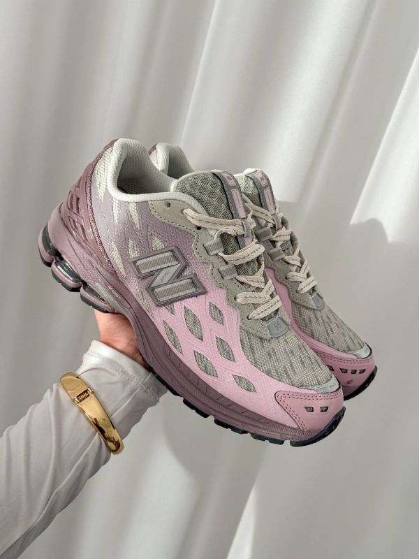 1906R Fantomfit Grey Pink 36