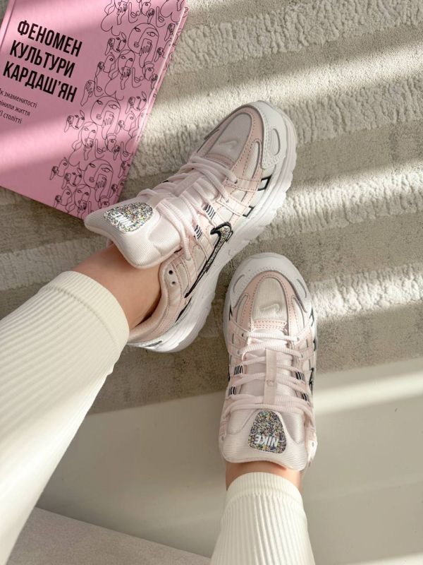 P-6000 White 37