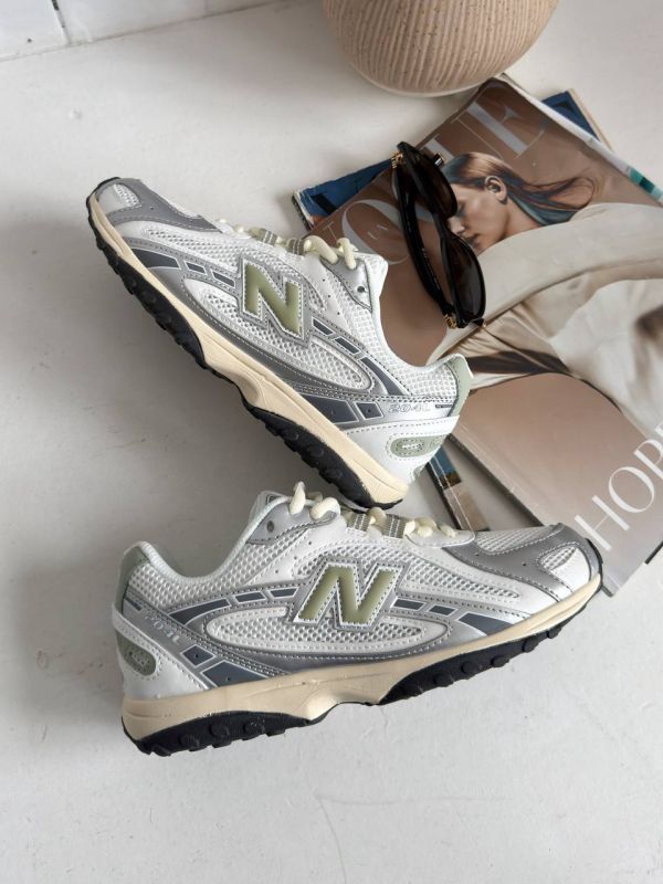 204L White/Metallic/Beige 36