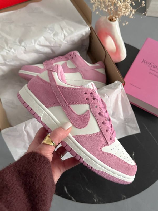 Dunk Low  Pink 38